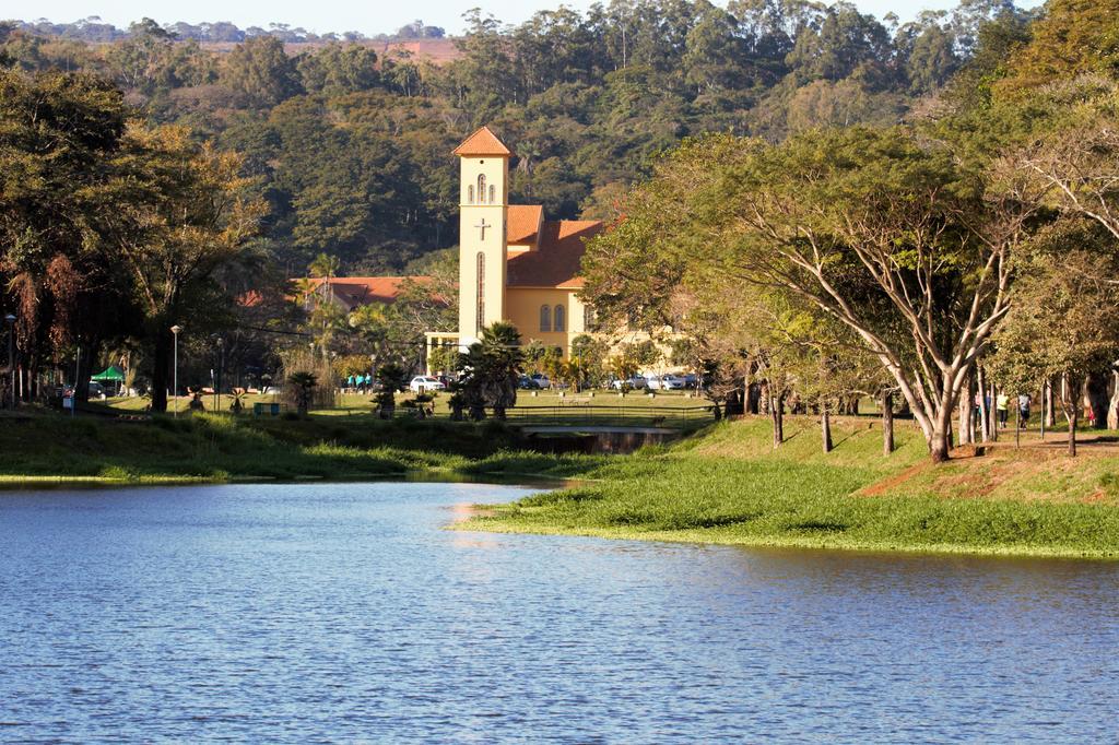 Chale Do Lago Araxa Ngoại thất bức ảnh